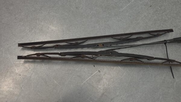 FORD TRANSIT 1997-2000 WIPER ARM FRONT (PAIR), VG, 01/97-09/00 - Image 2