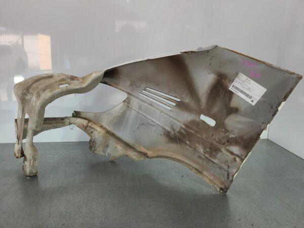 MERCEDES SPRINTER 2000-2006 RIGHT GUARD VAN, 05/00-10/06 - Image 6