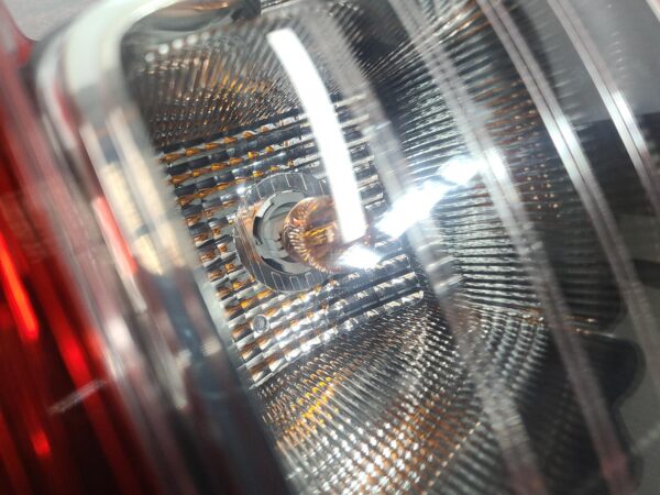 FORD RANGER 2011-2018 RIGHT TAILLIGHT PX SERIES 1-2, UTE, WILDTRAK, 06/11-06/18 - Image 4