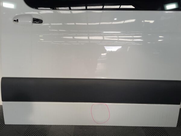 MERCEDES SPRINTER 2018-2024 LEFT REAR DOOR VS30, VAN, SLIDING DOOR, LOW ROOF, W/ - Image 3