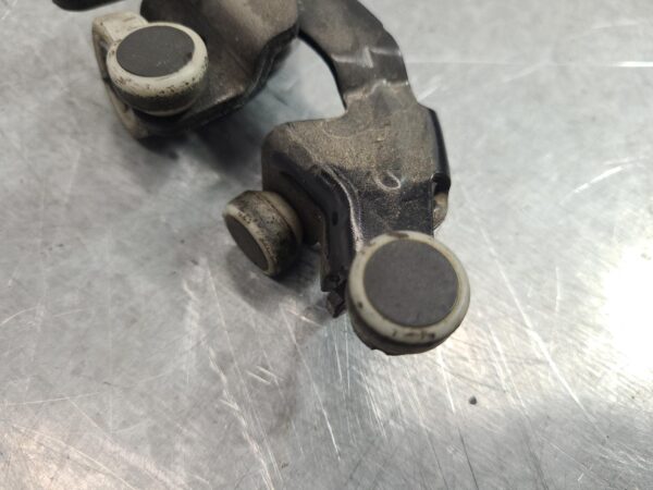 MERCEDES VIANO 2005-2014 DOOR HINGE/RUNNER 639, RH SLIDING DOOR ROLLER (LOWER), - Image 4