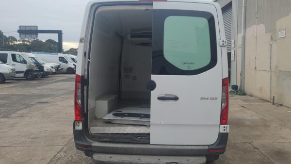 MERCEDES SPRINTER 2018-2024 DOOR HINGE/RUNNER LH FRONT DOOR (LOWER), VAN/CAB CHA - Image 16