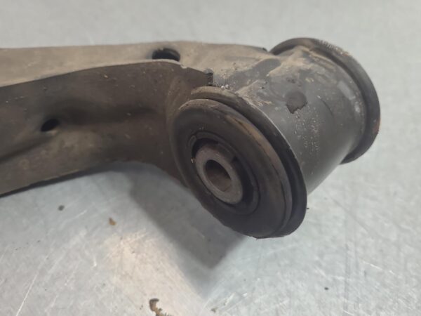 MERCEDES SPRINTER 2018-2024 RIGHT FRONT LOWER CONTROL ARM RWD, VS30, 05/18- - Image 6