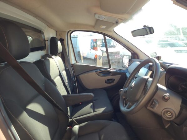 RENAULT TRAFIC 2015-2024 BOOTLID/TAILGATE HINGE BARN DOOR HINGE (RH SIDE LOWER), - Image 36