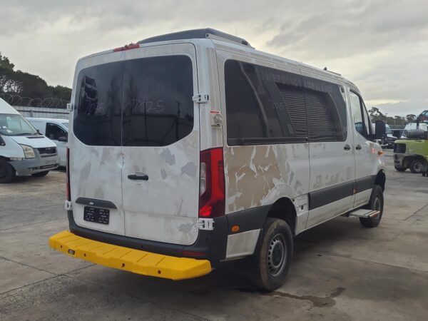 MERCEDES SPRINTER 2022-2024 FRT XMEMBER/CRADLE CROSSMEMBER, DIESEL, 2.0, AWD, VS - Image 9