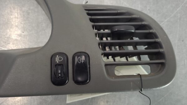 MERCEDES SPRINTER 1998-2006 TRIM PANEL VAN 02/98-10/06 - Image 20