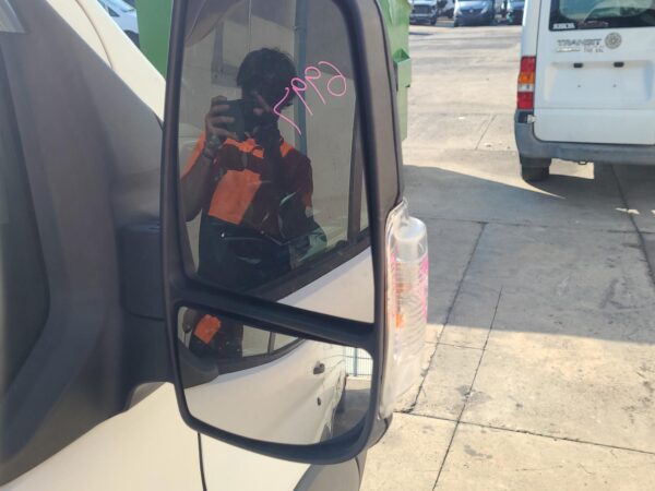 FORD TRANSIT 2014-2024 BODY/DOOR MOULD VO, SLIDING DOOR LOWER MOULDING (LH SIDE) - Image 25