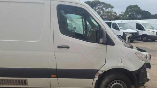 MERCEDES SPRINTER BODY SEAL RUBBER LH SLIDING DOOR RUBBER SEAL, VS30, VAN, LOW R - Image 29