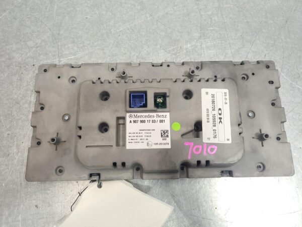 MERCEDES SPRINTER 2018-2024 STEREO/HEAD UNIT VS30, DISPLAY UNIT, 7IN TOUCHSCREEN - Image 26