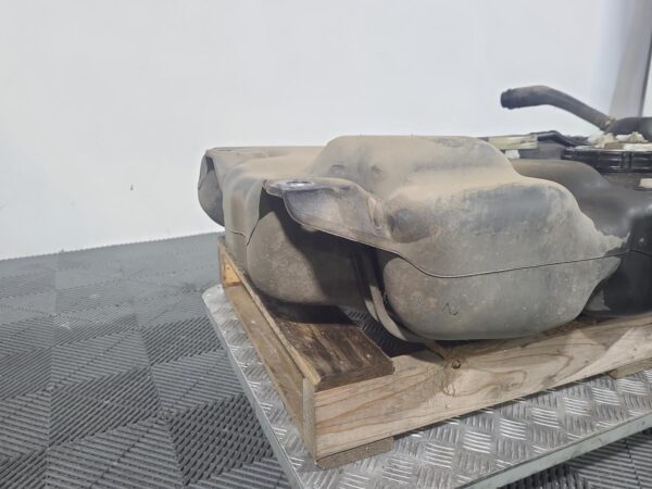 RENAULT TRAFIC 2015-2024 FUEL TANK X82, DIESEL, 01/15- - Image 8