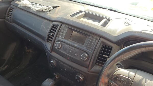 FORD RANGER 2011-2022 RIGHT FRONT DOOR WINDOW PX, DUAL CAB, LAMINATED TYPE, 06/1 - Image 102