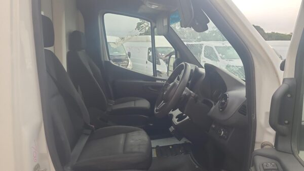 MERCEDES SPRINTER 2018-2025 RIGHT FRONT DOOR WINDOW VS30, 05/18- - Image 58