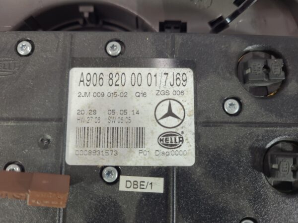 MERCEDES SPRINTER 2006-2018 COURTESY LIGHT VAN 10/06-04/18 - Image 25