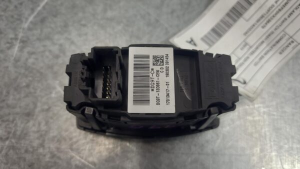 FORD RANGER 2015-2022 COMBINATION SWITCH HEADLAMP SWITCH (DASH MOUNTED), NON FOG - Image 4