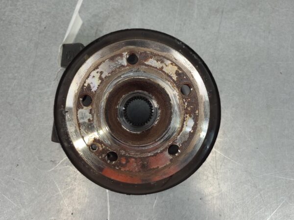 MERCEDES VITO 2015-2024 LEFT REAR HUB ASSEMBLY 447, RWD, 03/15- - Image 2