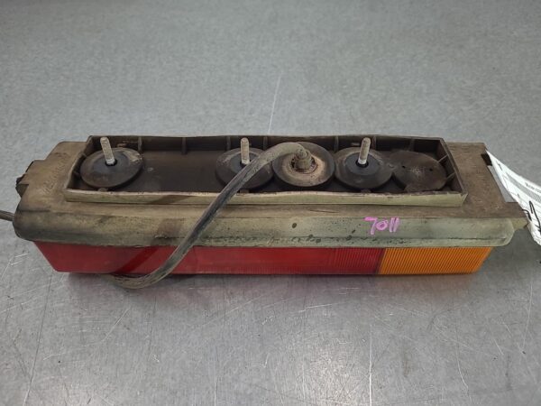 FORD TRANSIT 2006-2014 LEFT TAILLIGHT VM SI-II, CAB CHASSIS, 07/06-02/14 - Image 3