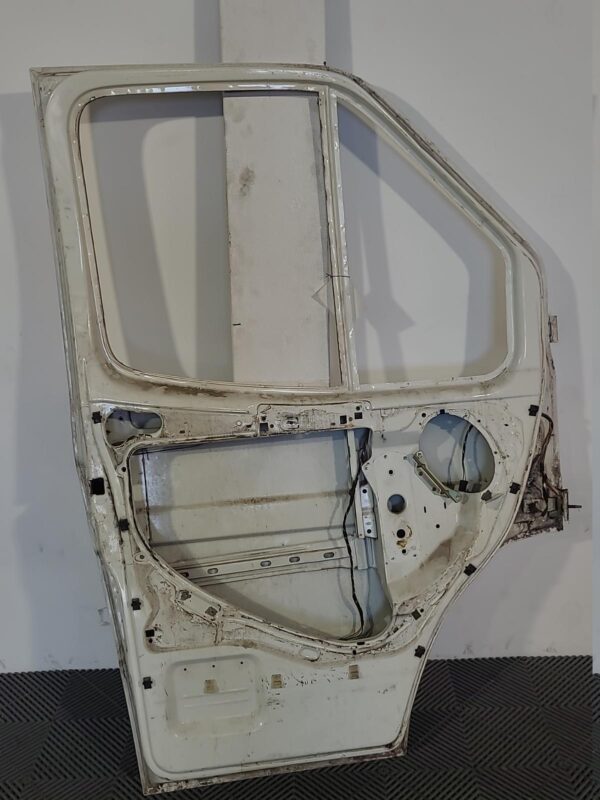 FORD TRANSIT 1996-2000 LEFT FRONT DOOR VF-VG, VAN/BUS, 05/96-09/00 - Image 9
