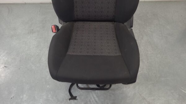 FORD RANGER 2015-2022 FRONT SEAT LH FRONT (BUCKET SEAT TYPE), PX, CLOTH, XL/XLS/ - Image 2