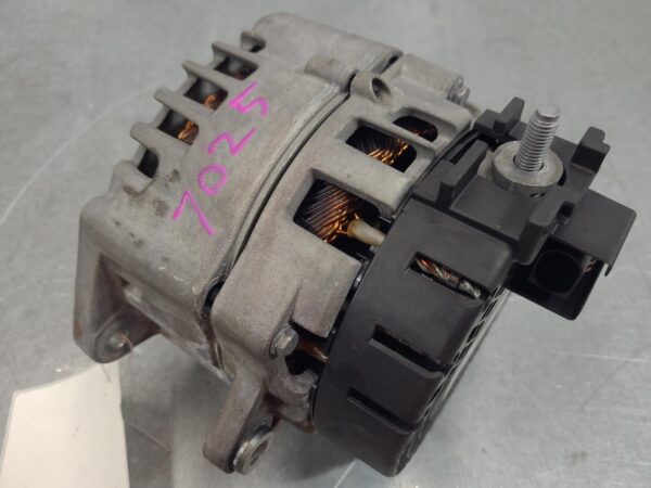MERCEDES SPRINTER 2022-2024 ALTERNATOR VS30, DIESEL, 2.0, 280AMP, 01/22- - Image 3