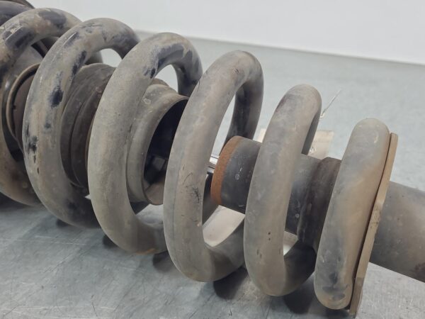 MITSUBISHI TRITON 2015-2023 LEFT FRONT STRUT MQ-MR, 03/15-10/23 - Image 3