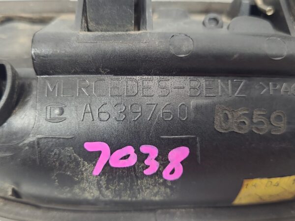 MERCEDES VITO 2011-2015 TAILGATE HANDLE 639 MY11 02/11-02/15 - Image 3