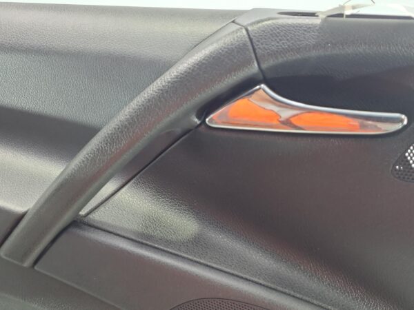 MERCEDES VITO 2004-2015 DOOR TRIM LH FRONT, 639, 04/04-02/15 - Image 6