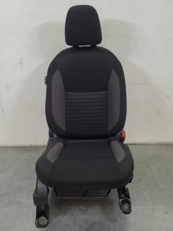 NISSAN NAVARA 2020-2025 FRONT SEAT NP300, RH FRONT, CLOTH, BLACK, 12/20-
