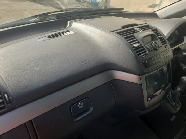 MERCEDES VITO 2004-2013 DOOR HINGE/RUNNER LH SLIDING DOOR ROLLER (CENTRE), VAN, - Image 11