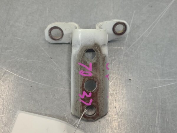 MITSUBISHI TRITON 2015-2023 DOOR HINGE/RUNNER MQ-MR, LH FRONT (UPPER), HINGE, 03 - Image 2