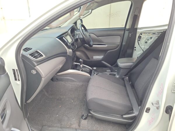 MITSUBISHI TRITON 2015-2023 LOCK MECHANISM RIGHT TAILGATE LOCK, MQ-MR, 03/15-10/ - Image 10