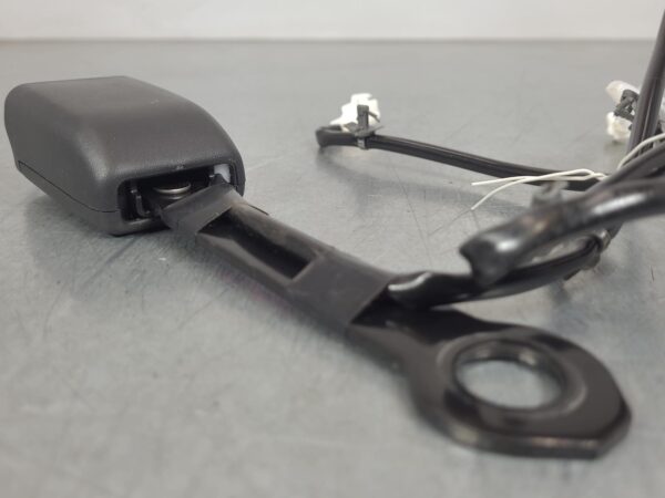 NISSAN NAVARA 2015-2025 SEAT BELT NP300, LH FRONT, SEAT BELT STALK ONLY, SINGLE - Image 2