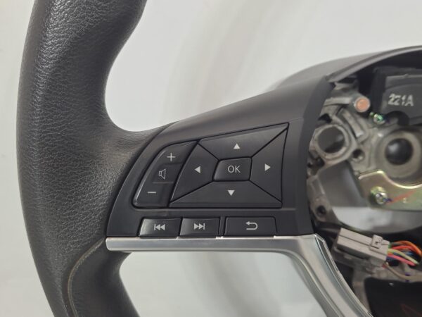 NISSAN NAVARA 2020-2025 STEERING WHEEL NP300, VINYL, 12/20- - Image 3