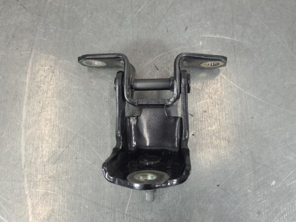 FORD RANGER 2022-2025 DOOR HINGE/RUNNER RA, RH REAR (UPPER), DUAL CAB, 05/22- - Image 2