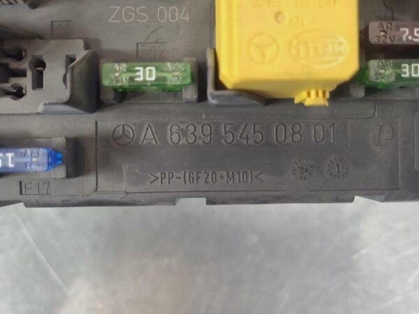 MERCEDES VITO 2004-2015 FUSE BOX ENGINE BAY, DIESEL, 2.1, W/ BCM, 639, 04/04-02/ - Image 5