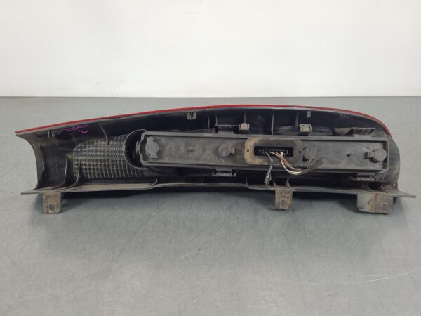 MERCEDES VITO 2004-2015 LEFT TAILLIGHT IN BODY, LOWER, TAILGATE/BARN DOOR, 639, - Image 3