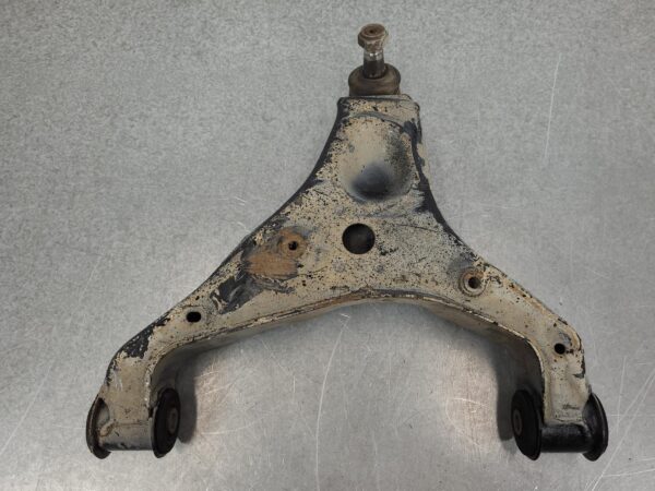 MERCEDES SPRINTER 2006-2018 LEFT FRONT LOWER CONTROL ARM SINGLE WHEEL TYPE, NCV3 - Image 2