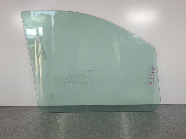 MERCEDES VITO 2004-2015 LEFT FRONT DOOR WINDOW 639, 04/04-02/15 - Image 2