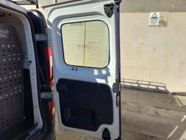 RENAULT TRAFIC 2015-2025 WATER PIPES/OUTLETS X82, 01/15- - Image 7