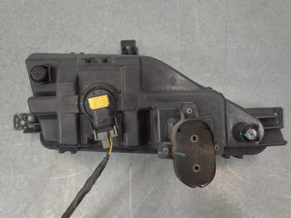 LDV DELIVER 9 2020-2024 LEFT INDICATOR/FOG/SIDE BUMPER FOGLAMP,  07/20- - Image 3