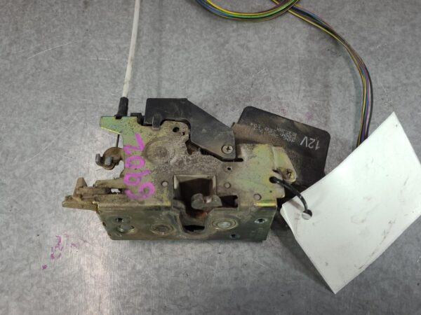 MERCEDES SPRINTER 1998-2006 LOCK MECHANISM LEFT FRONT DOOR LOCK, 02/98-10/06 - Image 3