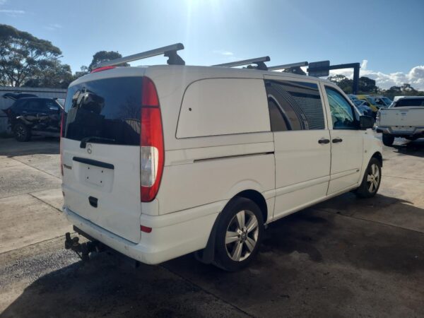 MERCEDES VITO 2004-2015 DOOR TRIM LH FRONT, 639, 04/04-02/15 - Image 19