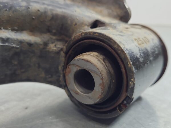 NISSAN NAVARA 2020-2025 RIGHT FRONT LOWER CONTROL ARM NP300, 12/20- - Image 5