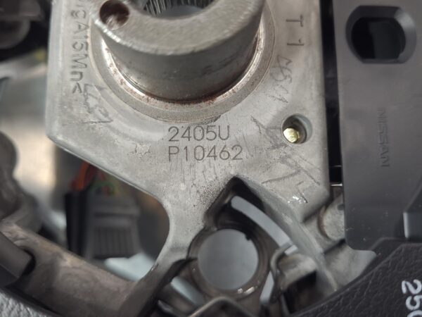 NISSAN NAVARA 2020-2025 STEERING WHEEL NP300, VINYL, 12/20- - Image 7