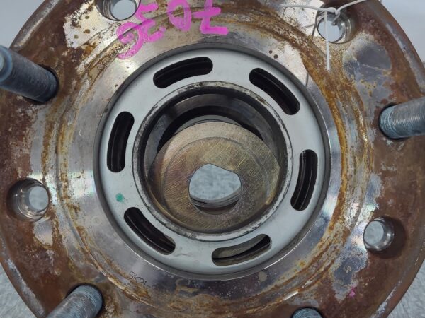 FORD TRANSIT 2014-2019 LEFT REAR HUB ASSEMBLY VO, SINGLE REAR WHEEL TYPE, 02/14- - Image 2