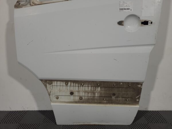 MERCEDES SPRINTER 2006-2018 LEFT FRONT DOOR NCV3, VAN, 10/06-04/18 - Image 3