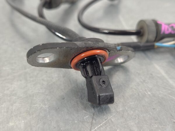 NISSAN NAVARA 2015-2025 ABS SENSOR NP300, RH REAR, 04/15- - Image 2