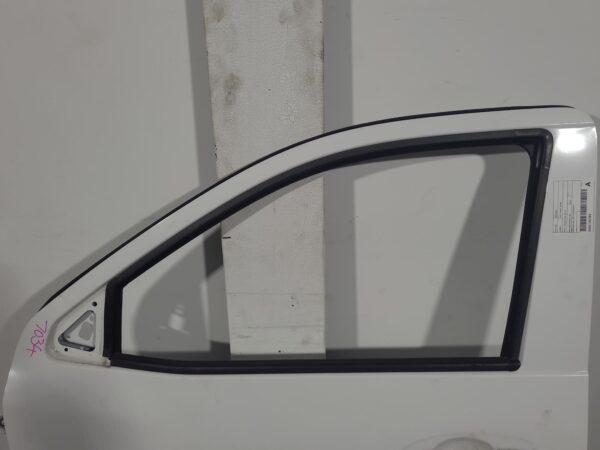 NISSAN NAVARA 2015-2025 LEFT FRONT DOOR NP300, SINGLE CAB, 04/15- - Image 13