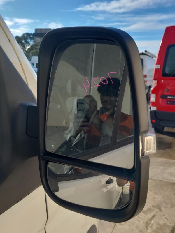 LDV DELIVER 9 2020-2024 BODY/DOOR MOULD RIGHT REAR PANEL MOULD (BEHIND REAR WHEE - Image 18