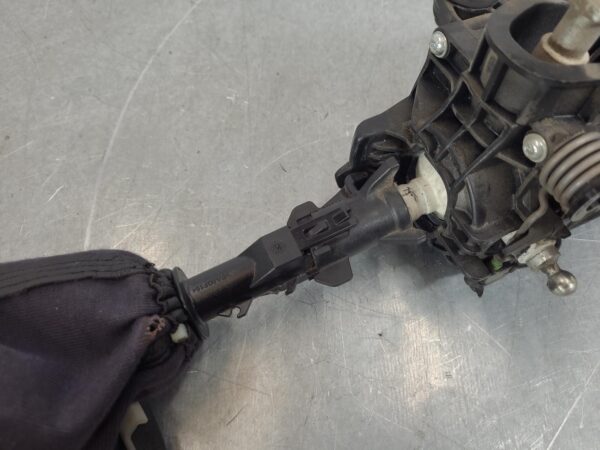 MERCEDES SPRINTER 2006-2013 GEAR STICK/SHIFTER GEAR SHIFTER, MANUAL T/M TYPE, BL - Image 20