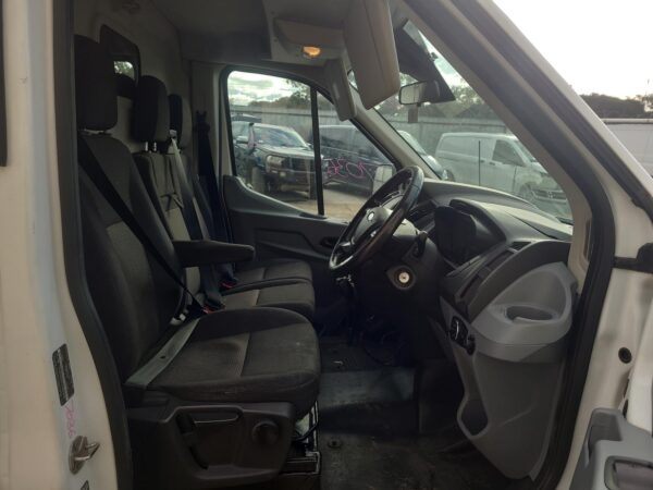 FORD TRANSIT 2016-2024 RIGHT HEADLAMP VO, BLACK INSERT TYPE, 05/16- - Image 10